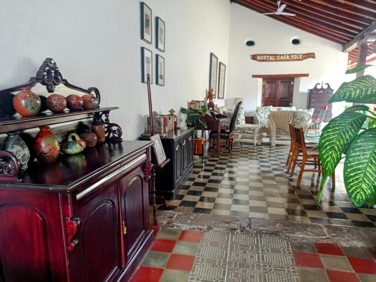Casa Yoly Hostel グラナダ エクステリア 写真