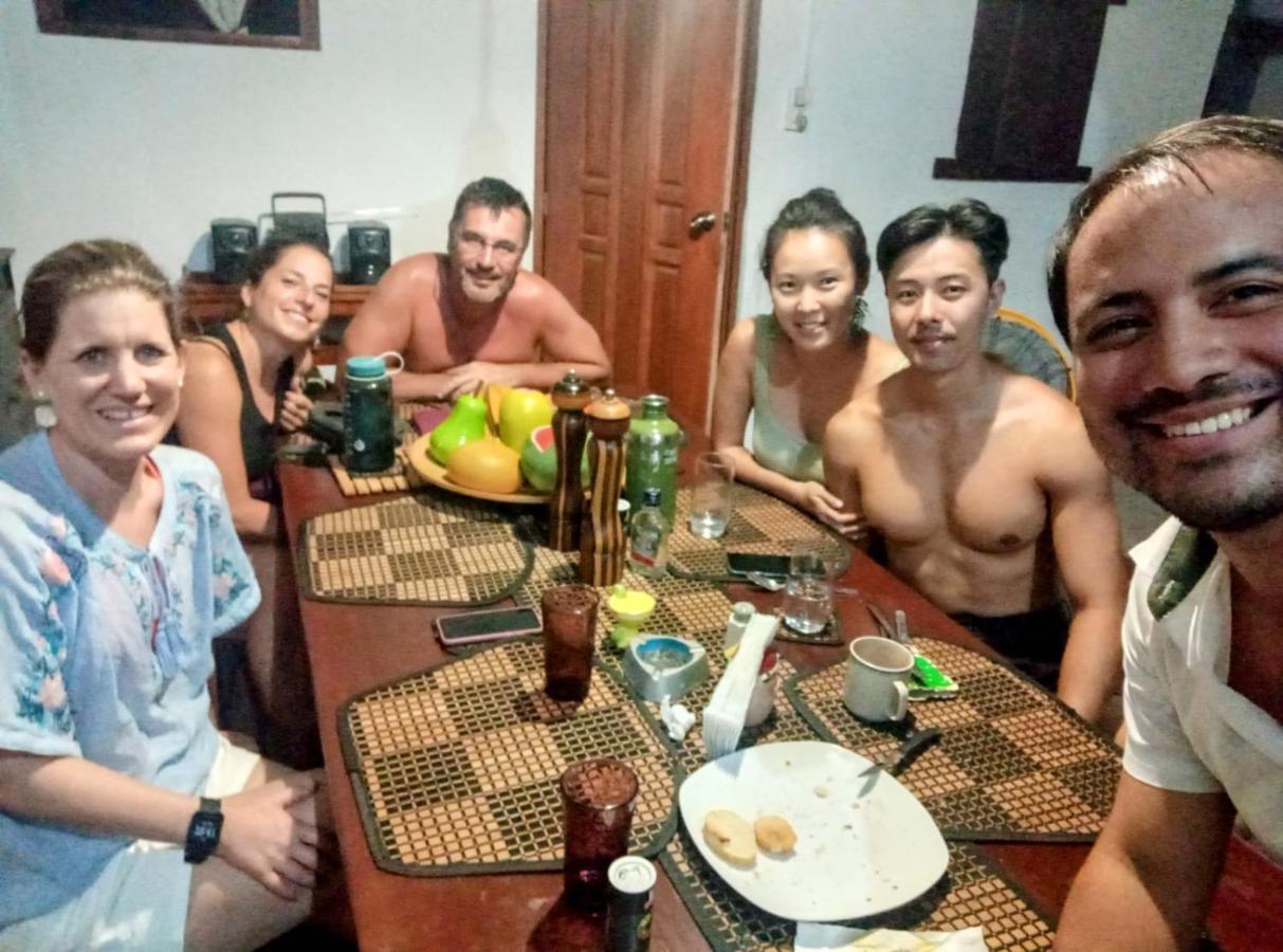 Casa Yoly Hostel グラナダ エクステリア 写真