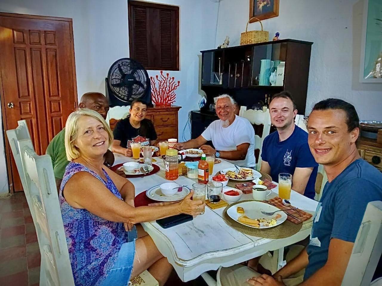 Casa Yoly Hostel グラナダ エクステリア 写真